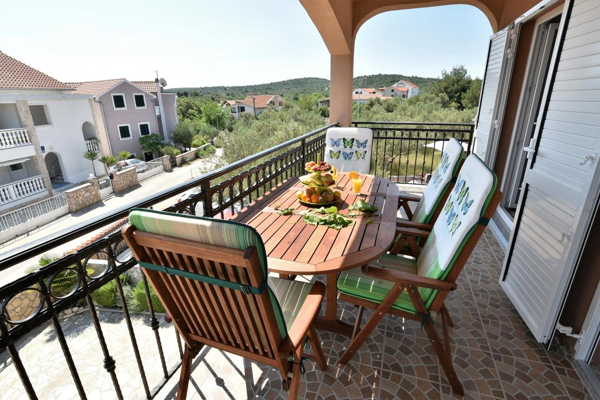 Apartmani Natasa Nino Jezera, Murter Room photo